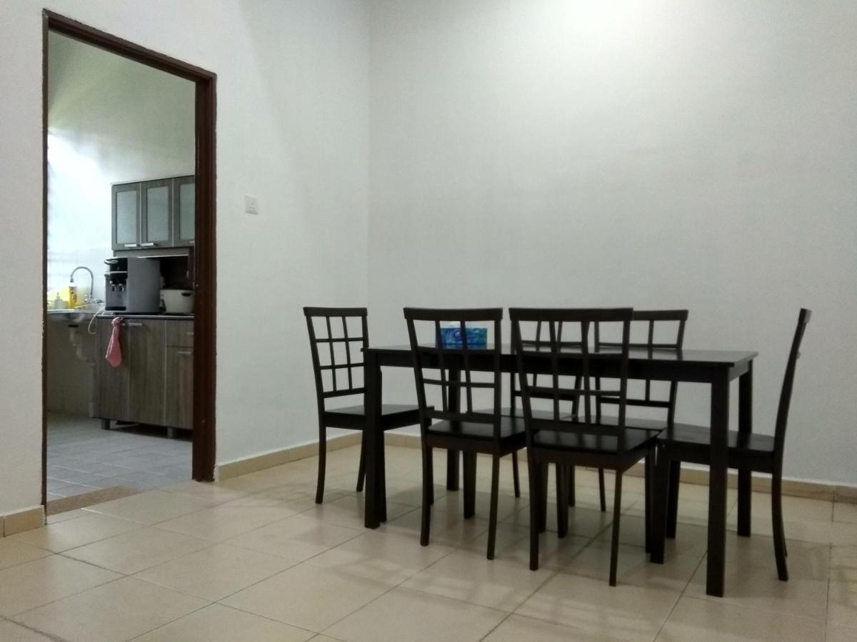 Homestay Pekan BDR Luaran gambar